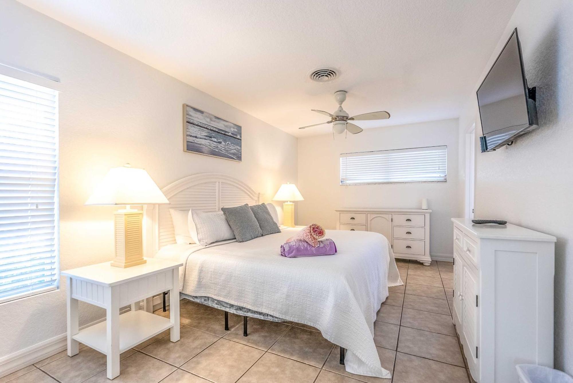 The Sea Spray Resort Siesta Key Extérieur photo